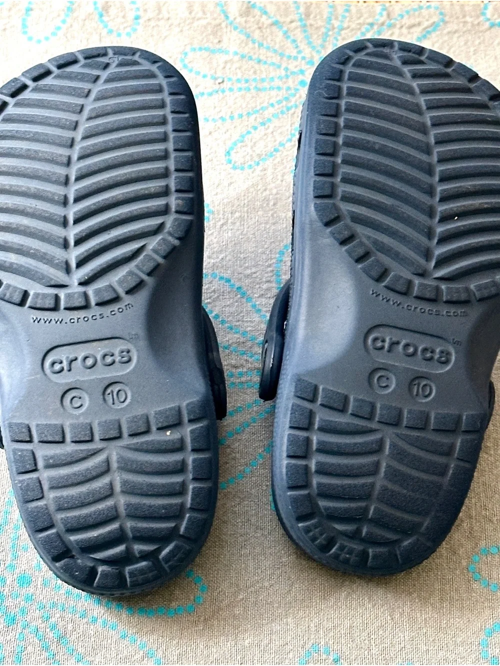 CROCS classic clog